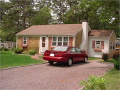 39 Alexander Dr, South Dennis, MA 02660